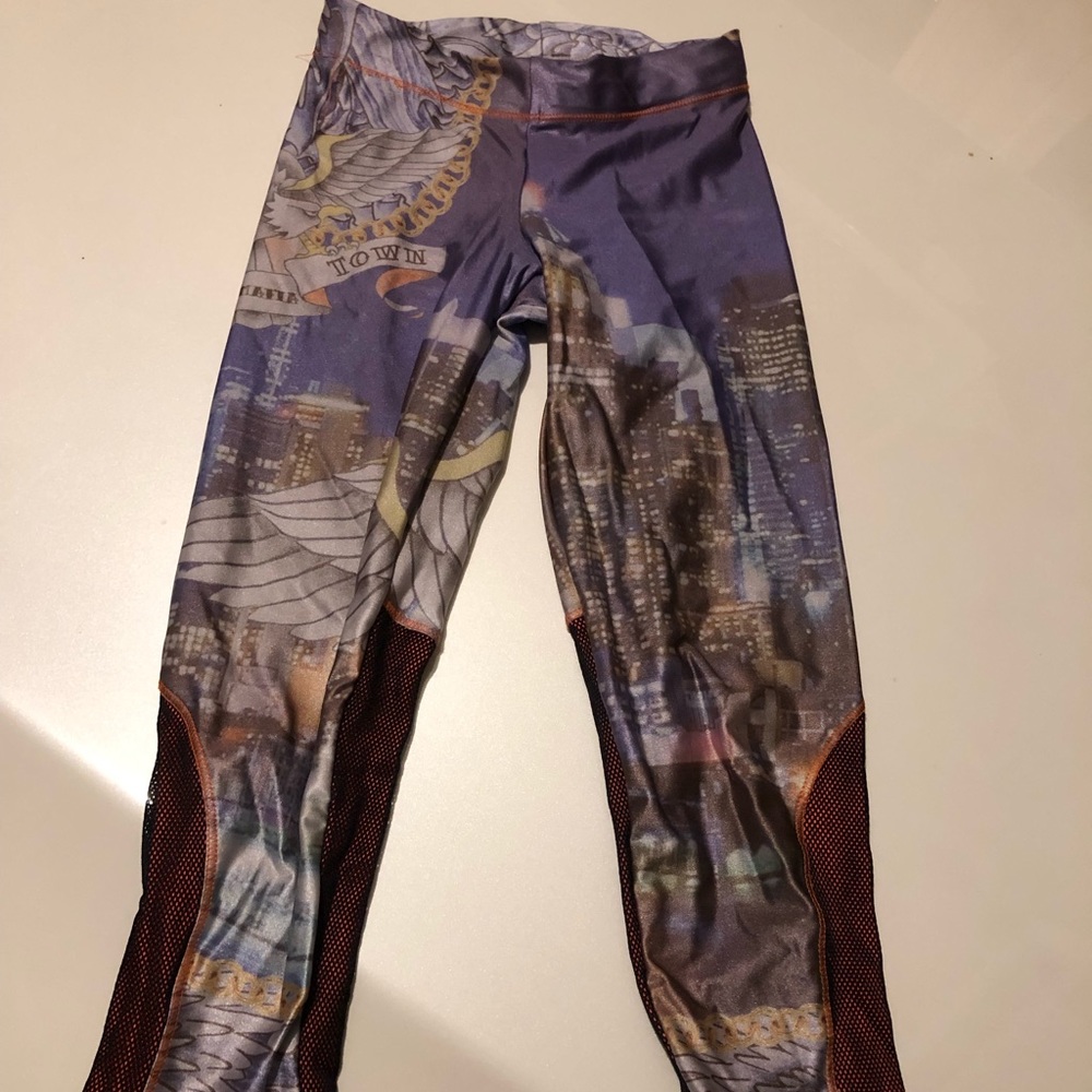 Capri LabellaMafia Lavender Print Legging